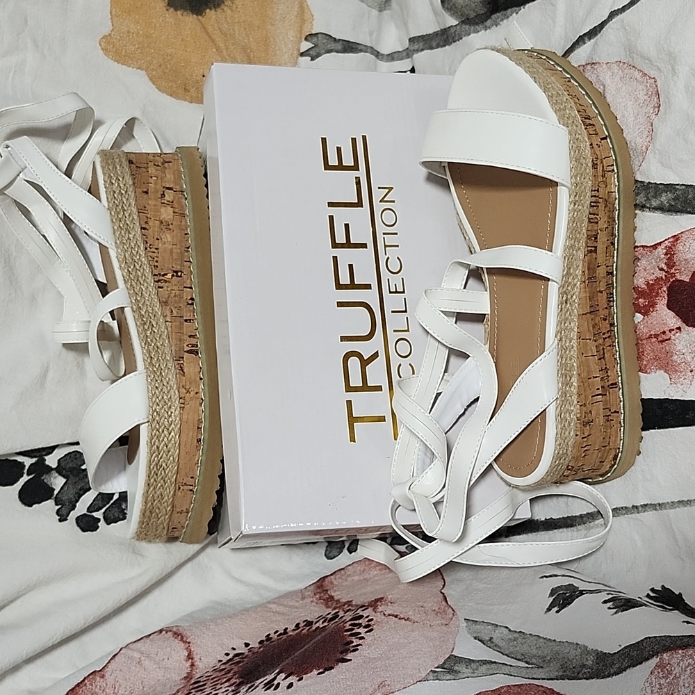 Platform shoes - Truffle Collection - Picture 1 of 3